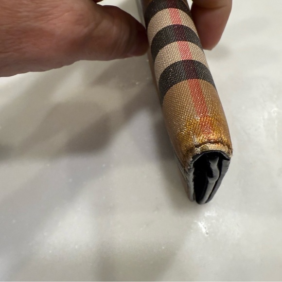 Genuine Burberry Unisex Long Wallet Nova Check With Certificate of Authenticity - Picture 8 of 14